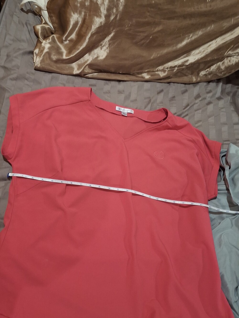 V-Neck Short Sleeve Tee in Coral Pink - Picture 9 of 10